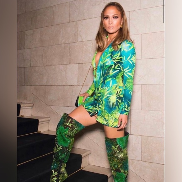 Versace jungle collection by jennifer lopez - Picture 4 of 6